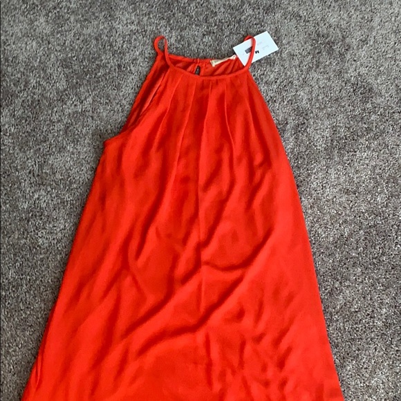 Dress - Picture 3 of 5